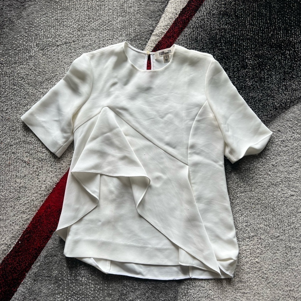 Diane Von Furstenberg Ruffled Front Blouse
